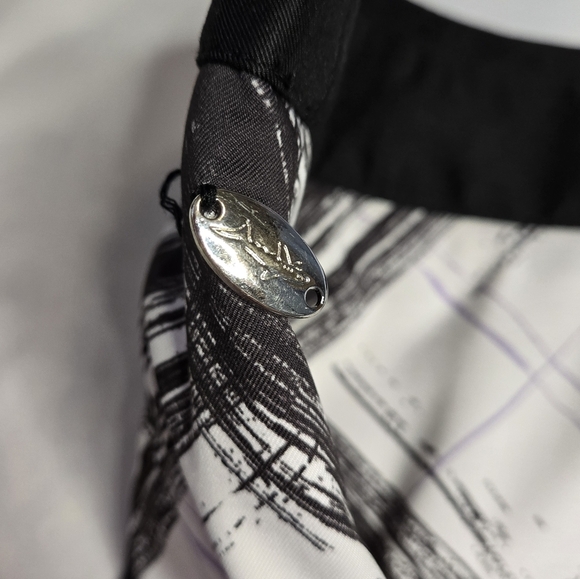 Greg Norman Black And White Golf Skort – Size 12, Comfort Waist, Slash Pockets - Picture 4 of 10